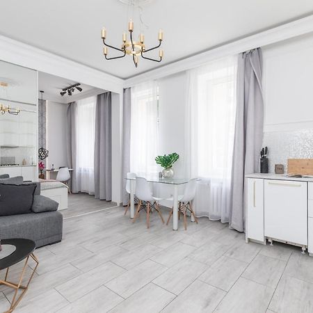 Superapart Chmielna 73A, City Center Warsaw Luaran gambar
