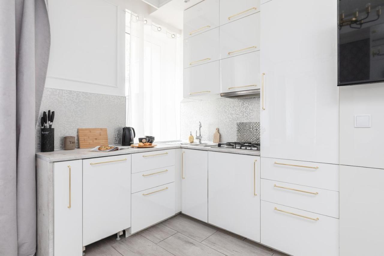 Superapart Chmielna 73A, City Center Warsaw Luaran gambar